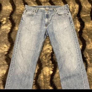 Levi’s 569 Jeans